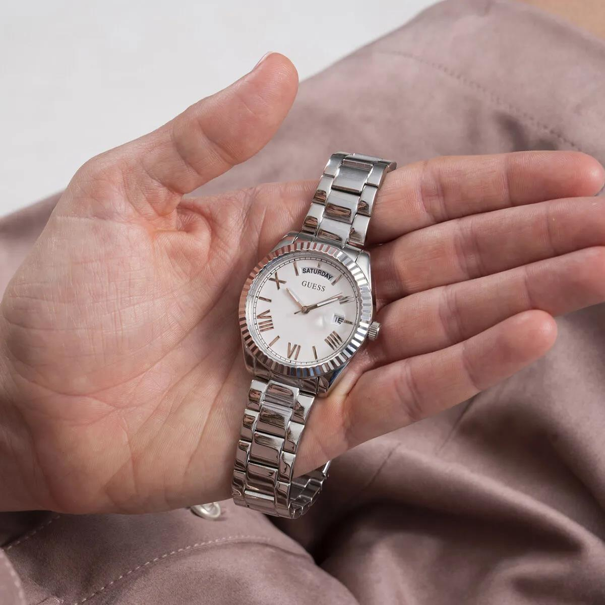 Guess GUGW0308L1 Çelik Kadın Kol Saati