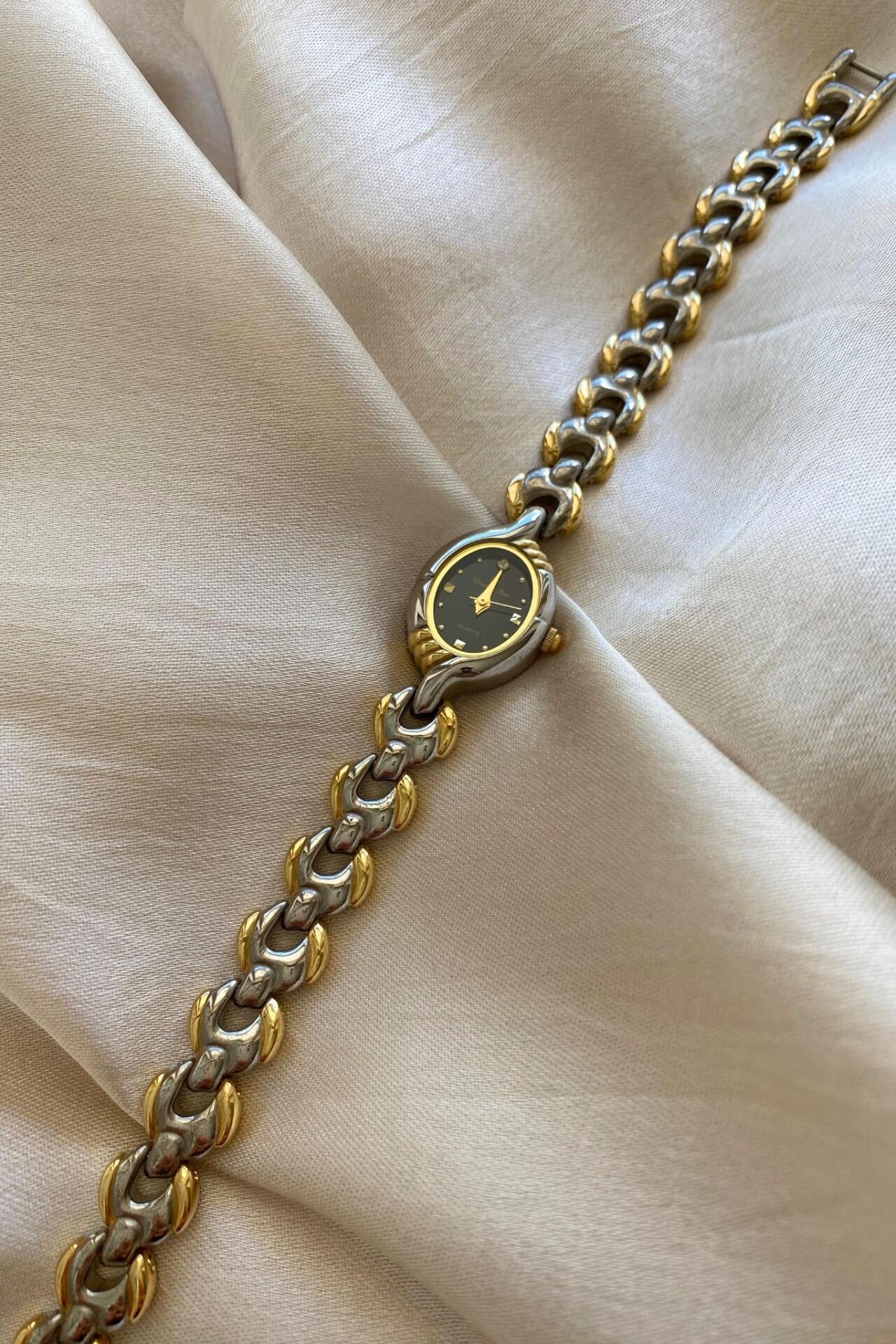 Daymond Rene Paslanmaz Çelik Özel Tasarım Kordon Küçük Vintage Kadın Kol Saati