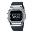 Casio GM-5600-1DR Erkek Kol Saati
