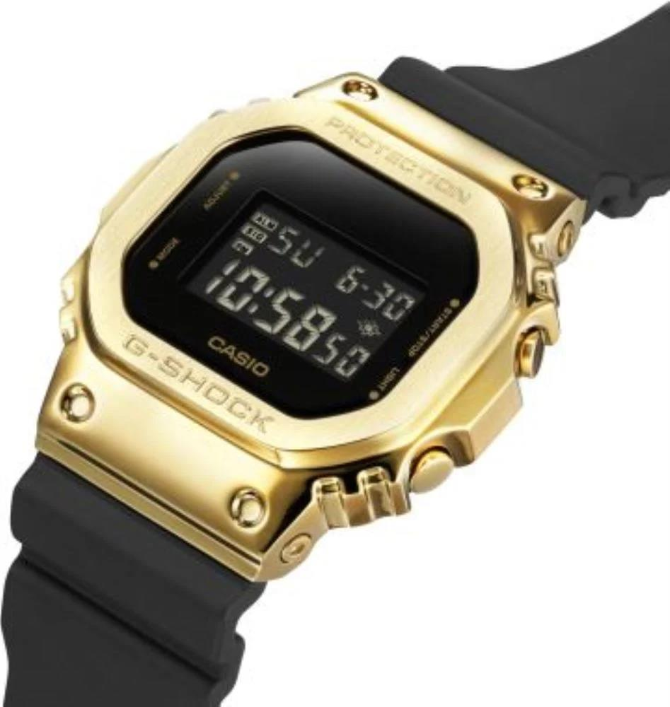 Casio G-Shock GM-5600UG-9DR Siyah Sarı Renk 20 ATM Su Geçirmez Yeni Analog Dijital Çelik Kasa Erkek Kol Saati