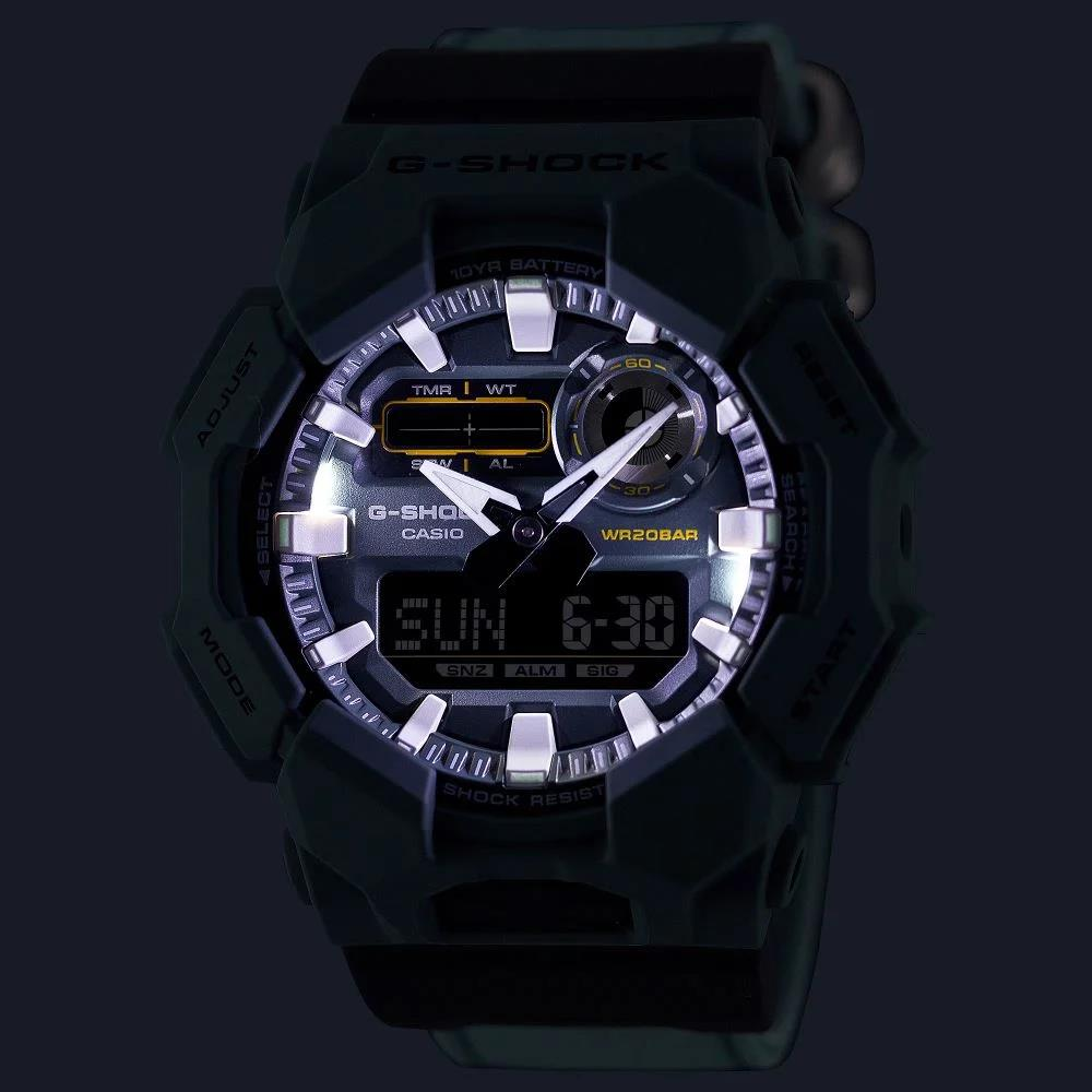 Casio G-Shock GA-010CE-2ADR Kumaş Kordon Yeşil Renk 20 ATM Su Geçirmez Yeni Erkek Kol Saati