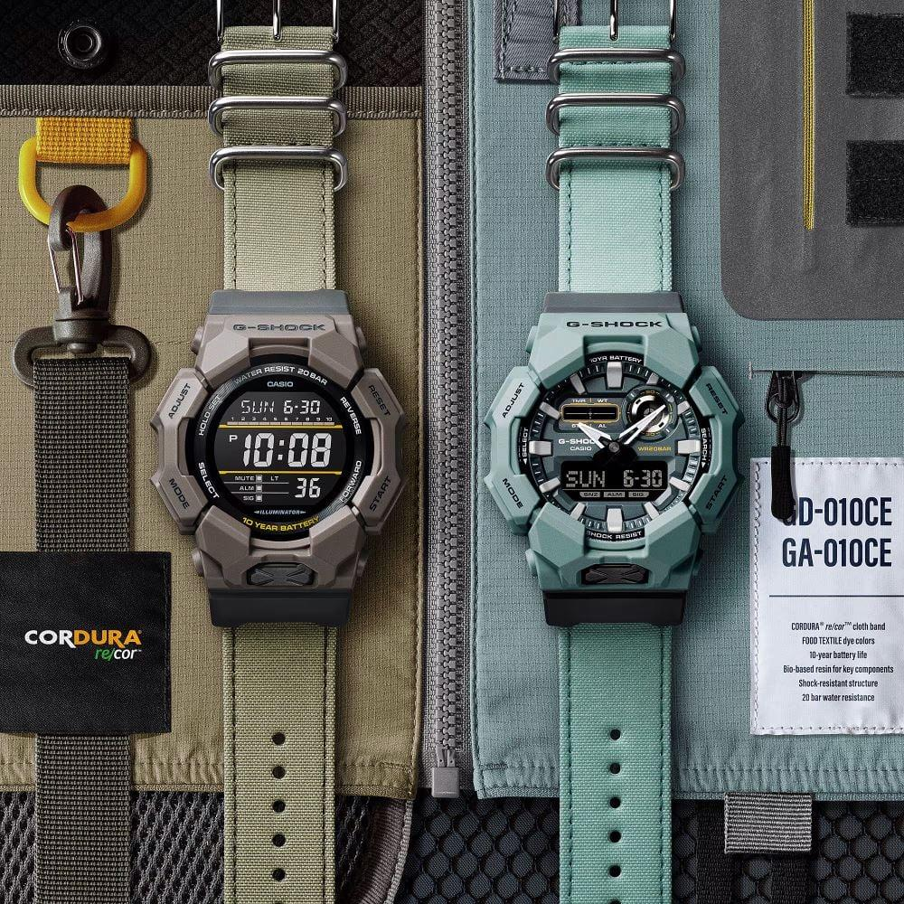 Casio G-Shock GA-010CE-2ADR Kumaş Kordon Yeşil Renk 20 ATM Su Geçirmez Yeni Erkek Kol Saati