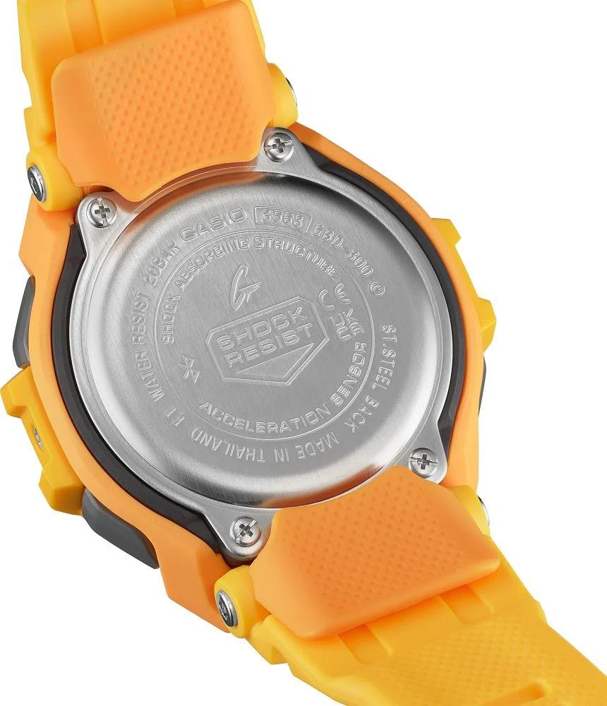 Casio G-Shock GBD-300-9DR Sarı Renk 20 ATM Su Geçirmez Yeni Bluetooth Bağlantı Erkek Kol Saati