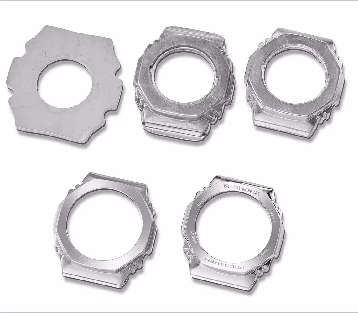 Casio G-Shock GM-2100YM-8ADR Gri Renk 20 ATM Su Geçirmez Spor Erkek Kol Saati