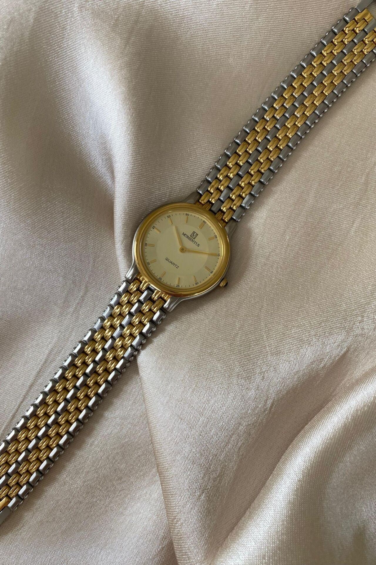 Momentus Sarı Gümüş Renk Paslanmaz Çelik Kordon Orijinal Vintage Erkek Kol Saati