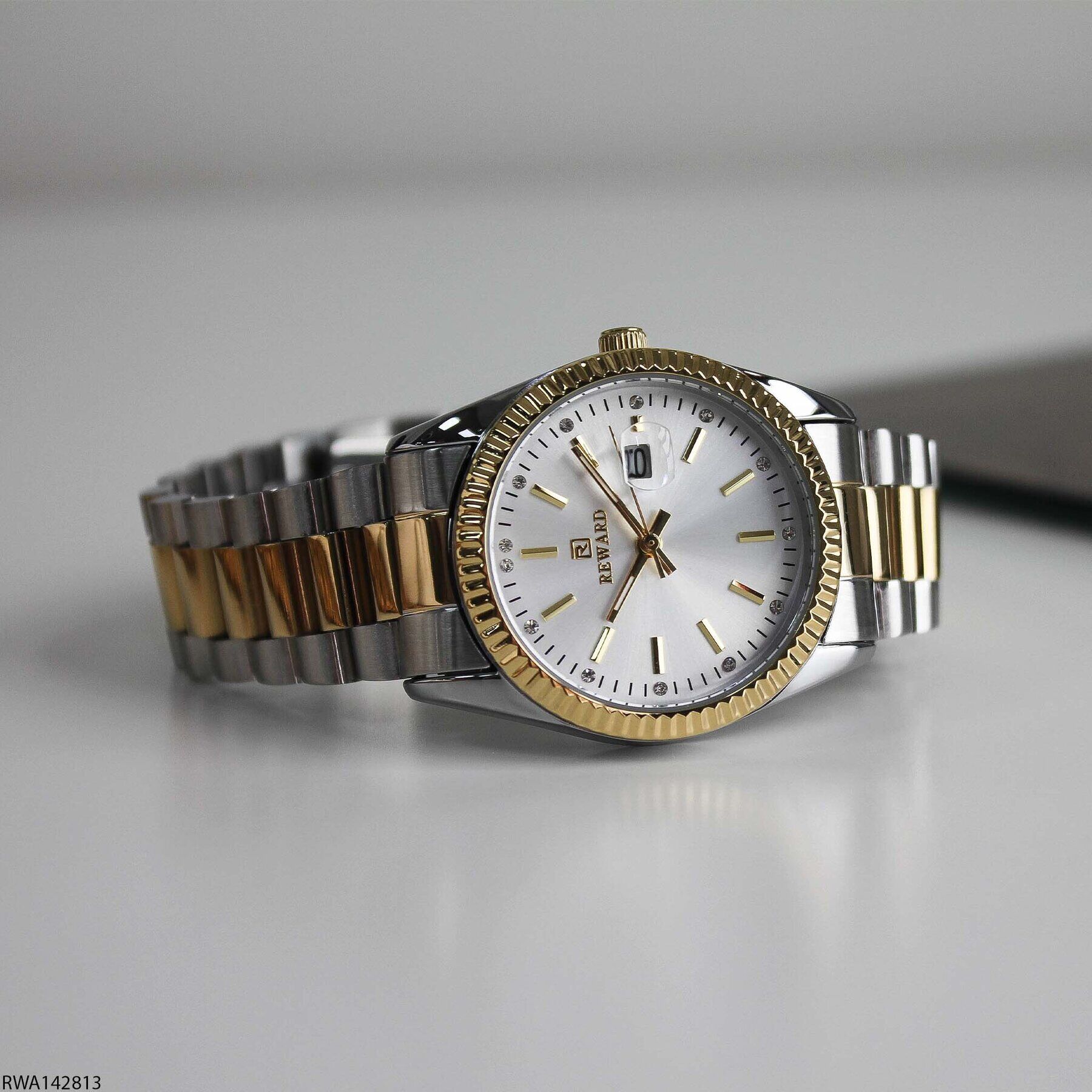 Reward RWA142813 Gümüş Kadran Tırtıklı Bezel Çift Renk Kadın Kol Saati